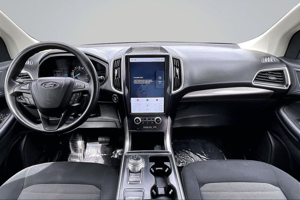 2023 Ford Edge SE