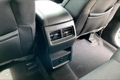 2023 Ford Edge SE