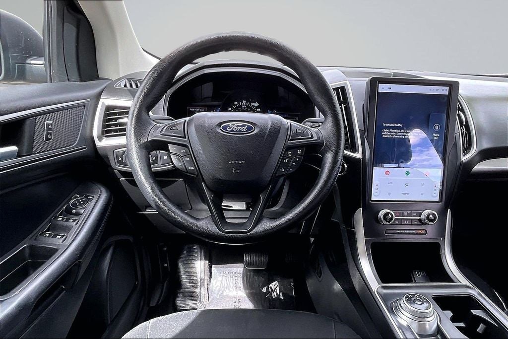 2023 Ford Edge SE