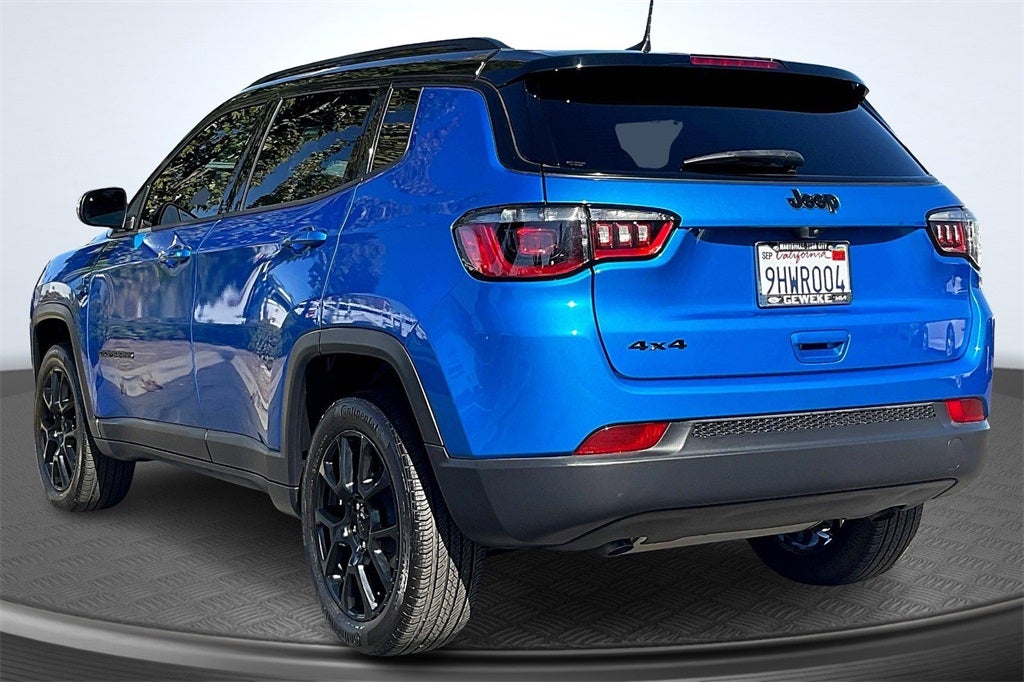 2023 Jeep Compass Altitude