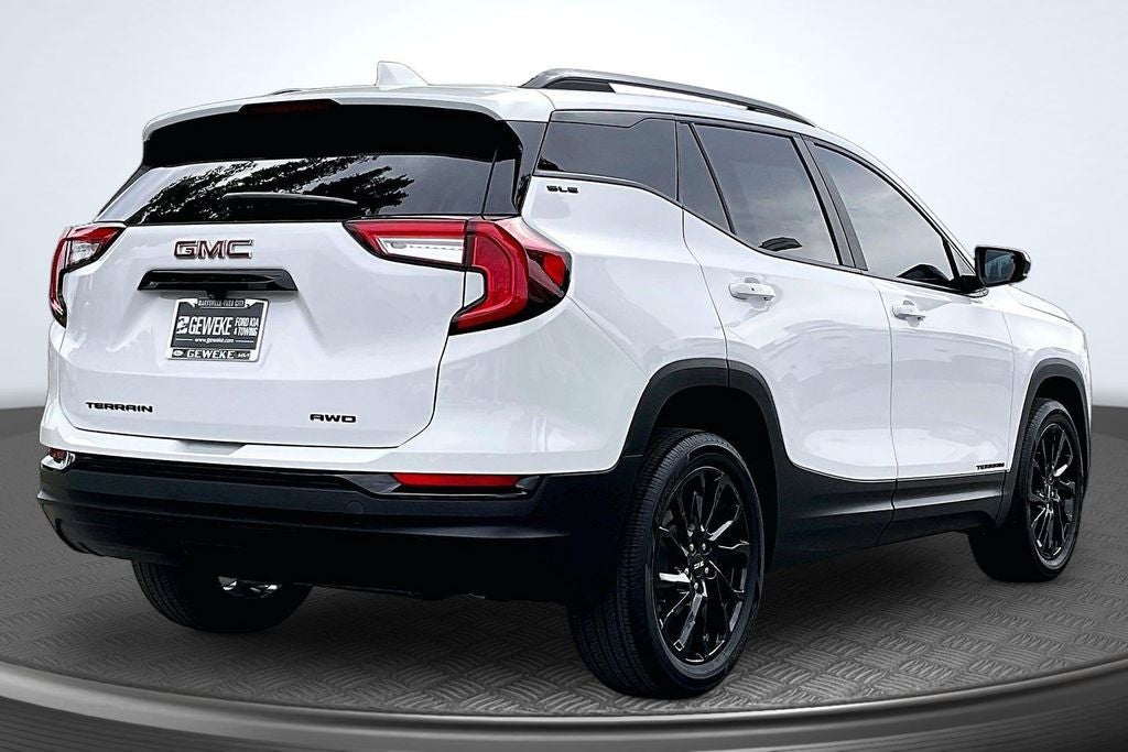2023 GMC Terrain SLE