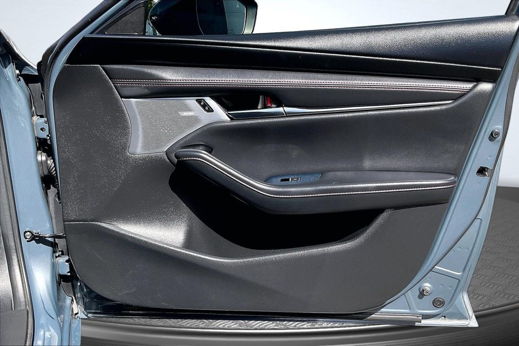 2023 Mazda Mazda3 2.5 S Carbon Edition