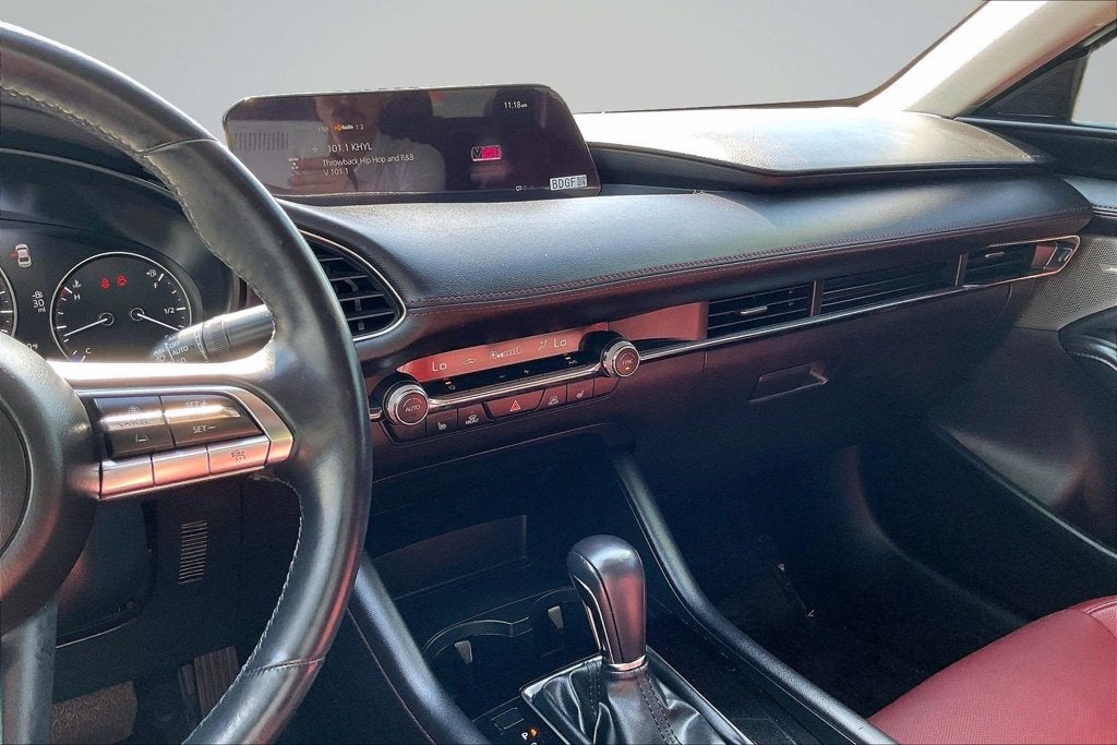 2023 Mazda Mazda3 2.5 S Carbon Edition