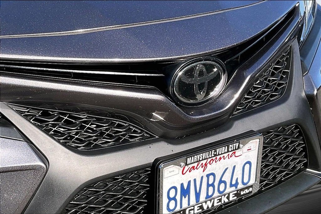 2019 Toyota Camry SE