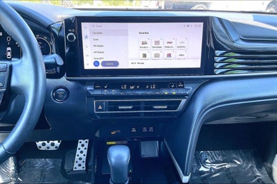 2025 Toyota Camry XSE