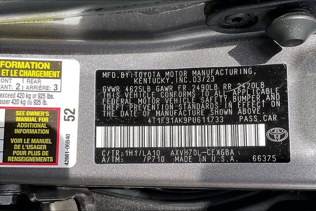 2023 Toyota Camry Hybrid XLE