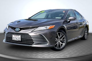 2023 Toyota Camry Hybrid XLE