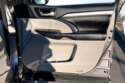 2017 Toyota Highlander XLE