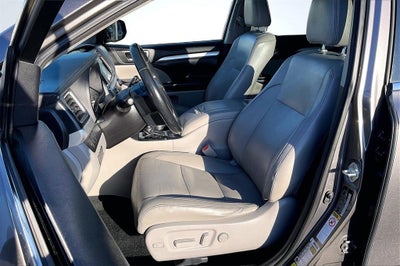 2017 Toyota Highlander XLE