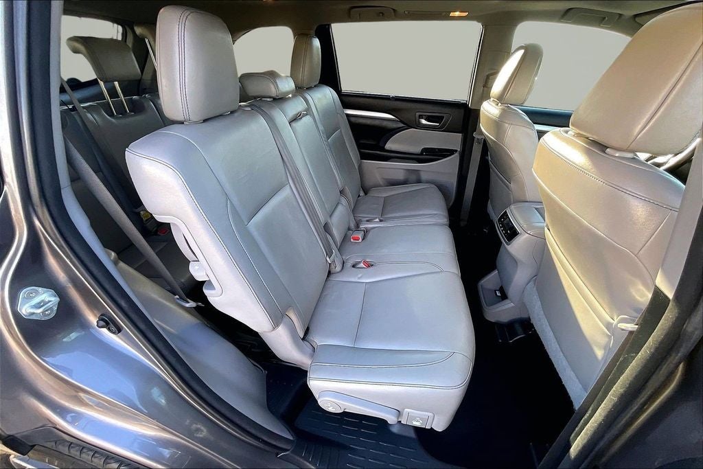 2017 Toyota Highlander XLE