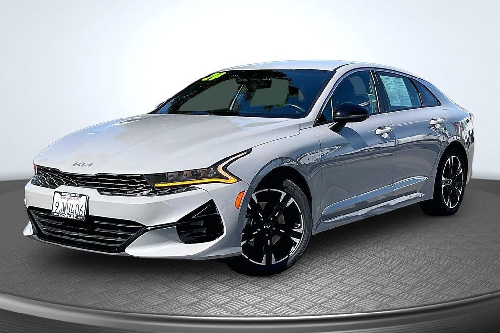 2024 Kia K5 GT-Line