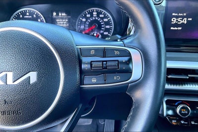 2024 Kia K5 GT-Line
