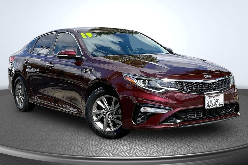 2019 Kia Optima LX