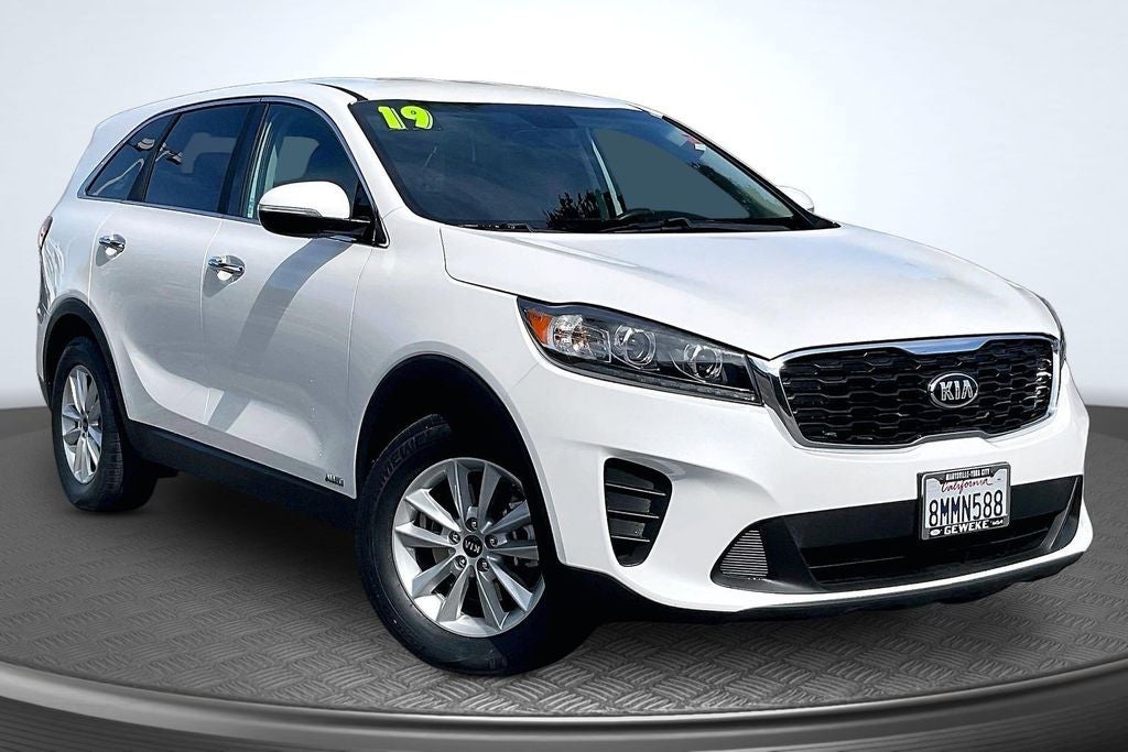 2019 Kia Sorento LX