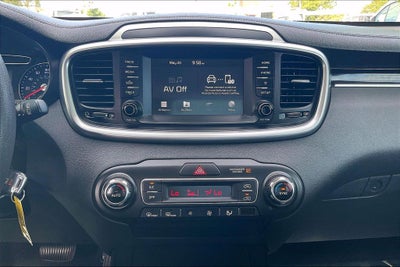 2019 Kia Sorento LX
