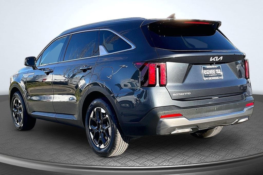 2024 Kia Sorento S