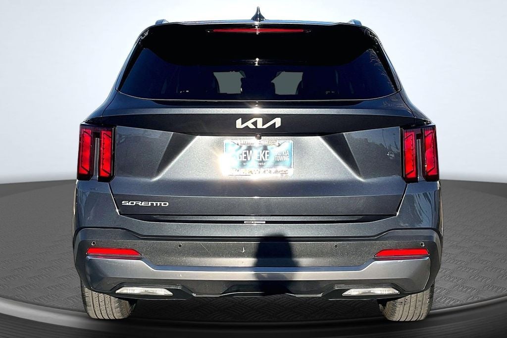 2024 Kia Sorento S