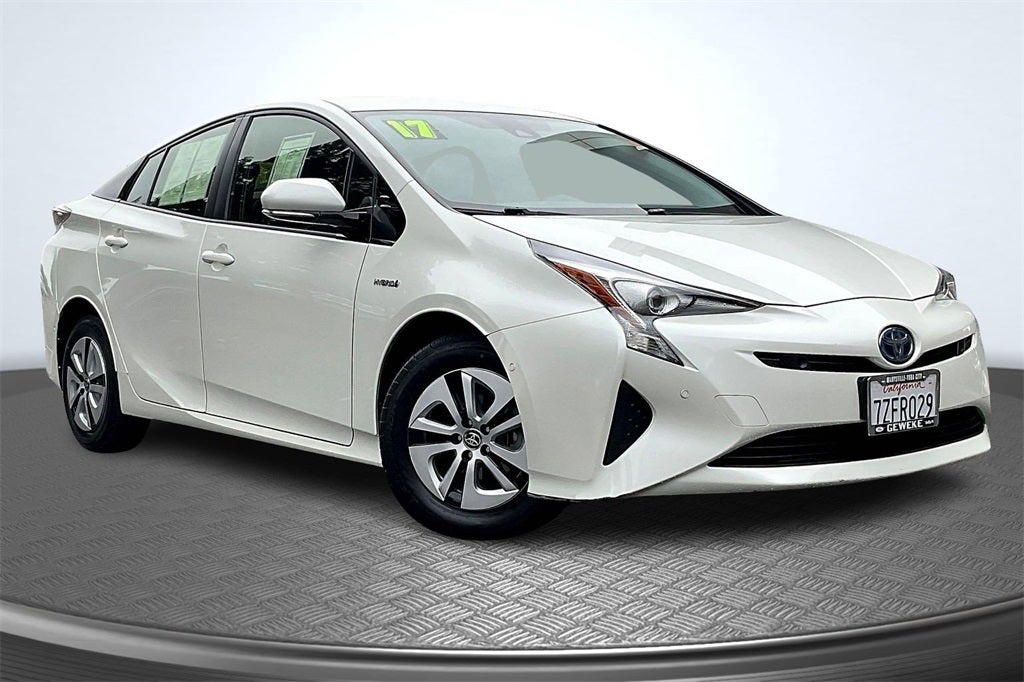 2017 Toyota Prius One