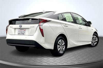 2017 Toyota Prius One