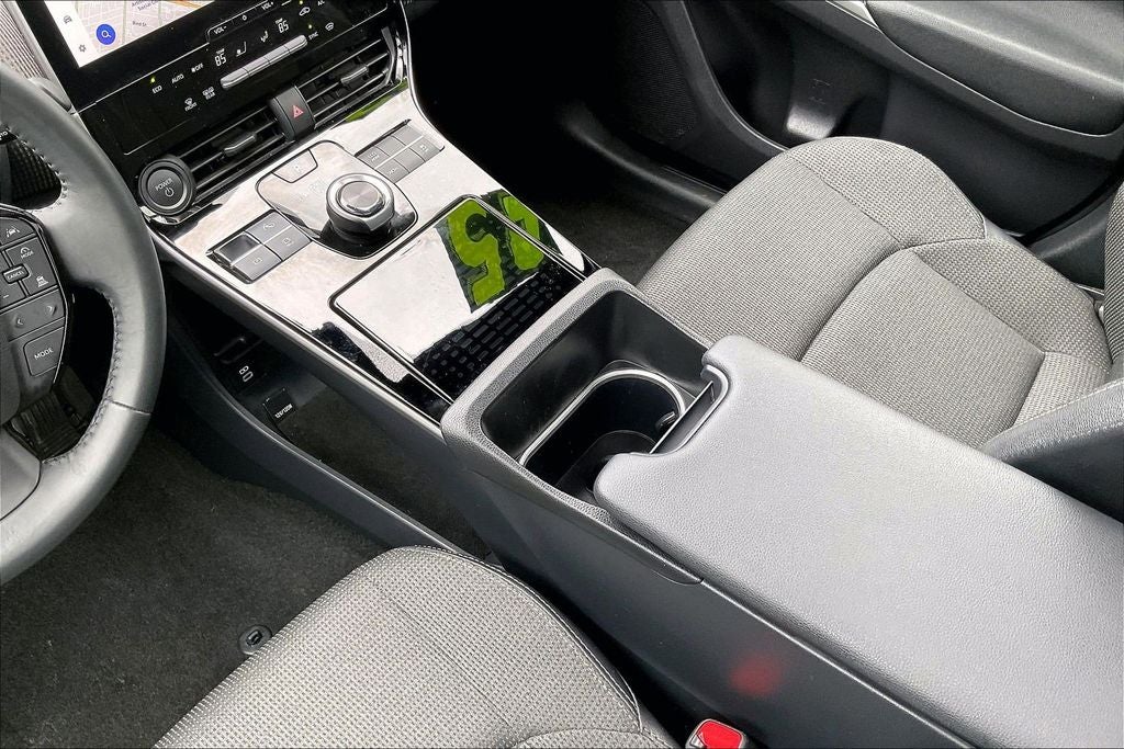 2025 Toyota bZ4X XLE