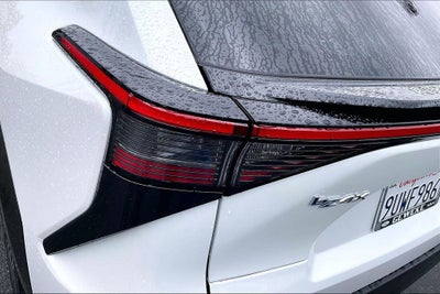2025 Toyota bZ4X XLE