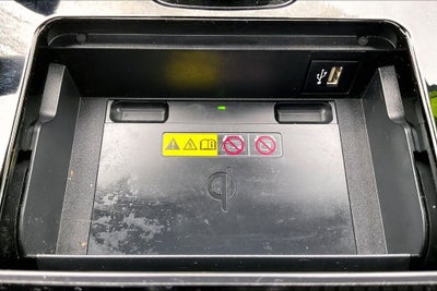 2025 Toyota bZ4X XLE