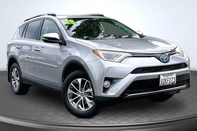 2018 Toyota RAV4 Hybrid XLE