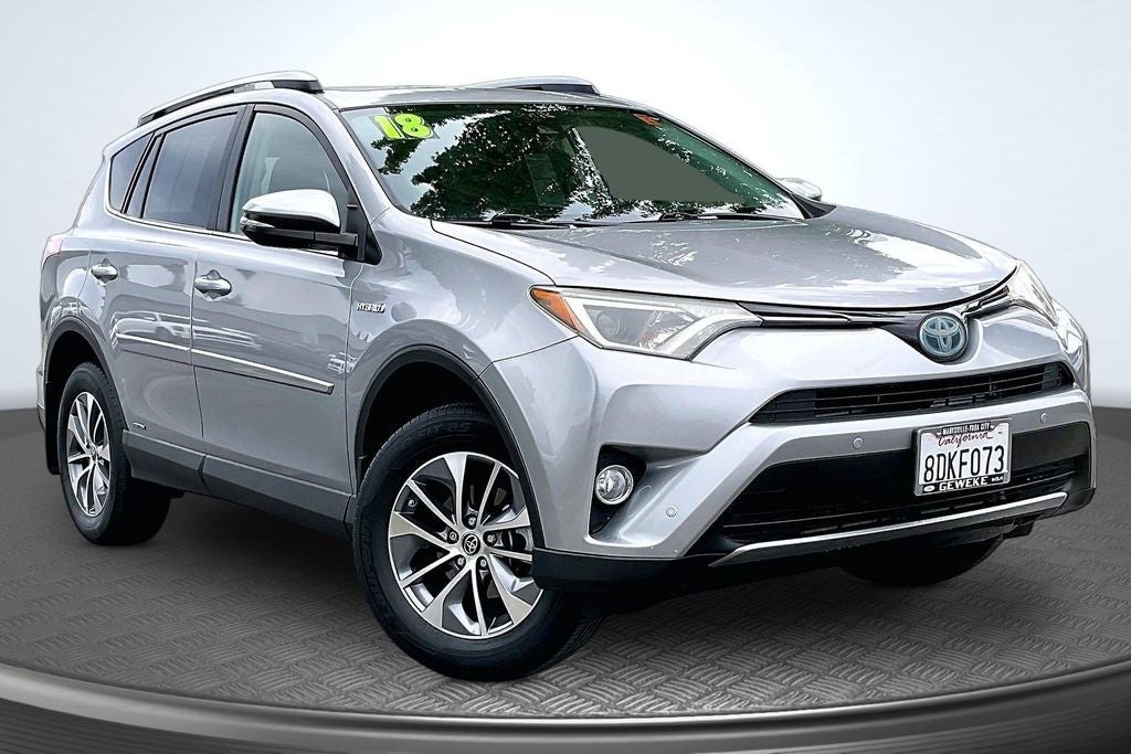2018 Toyota RAV4 Hybrid XLE