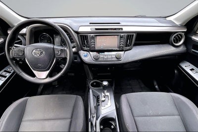 2018 Toyota RAV4 Hybrid XLE