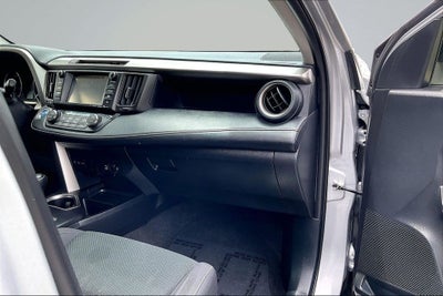 2018 Toyota RAV4 Hybrid XLE