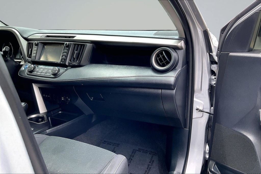 2018 Toyota RAV4 Hybrid XLE