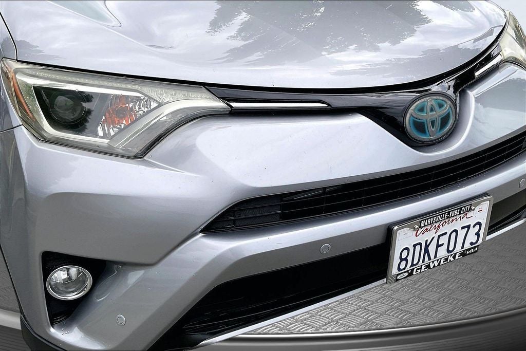 2018 Toyota RAV4 Hybrid XLE