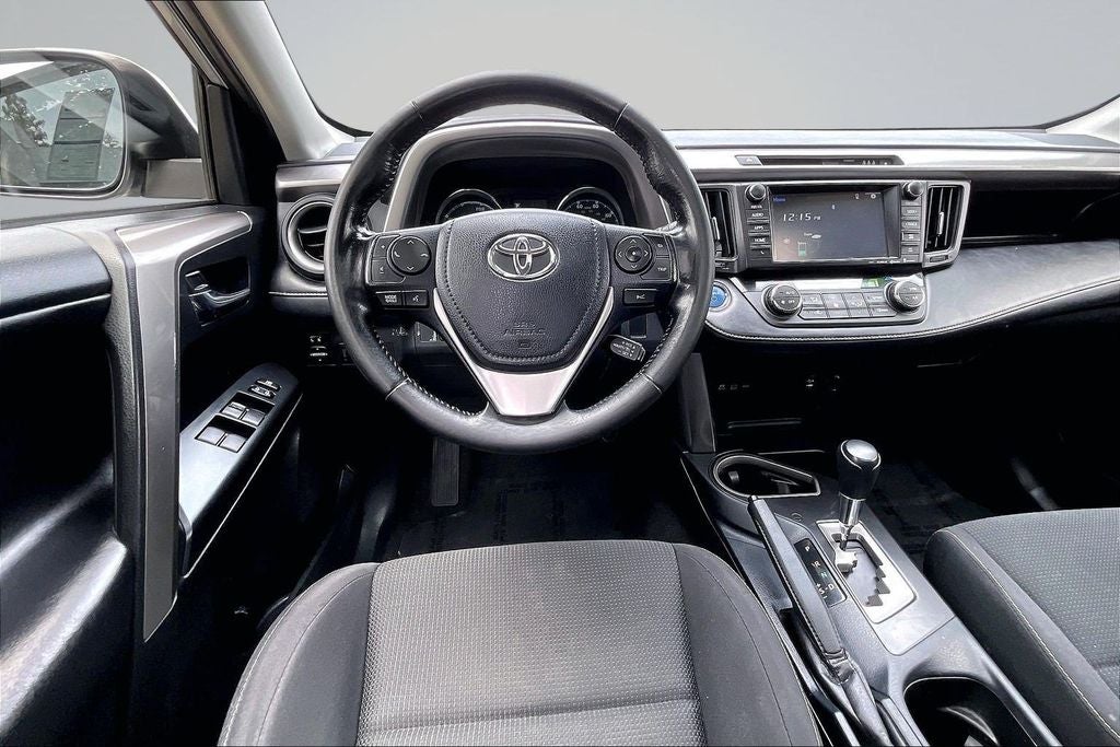 2018 Toyota RAV4 Hybrid XLE