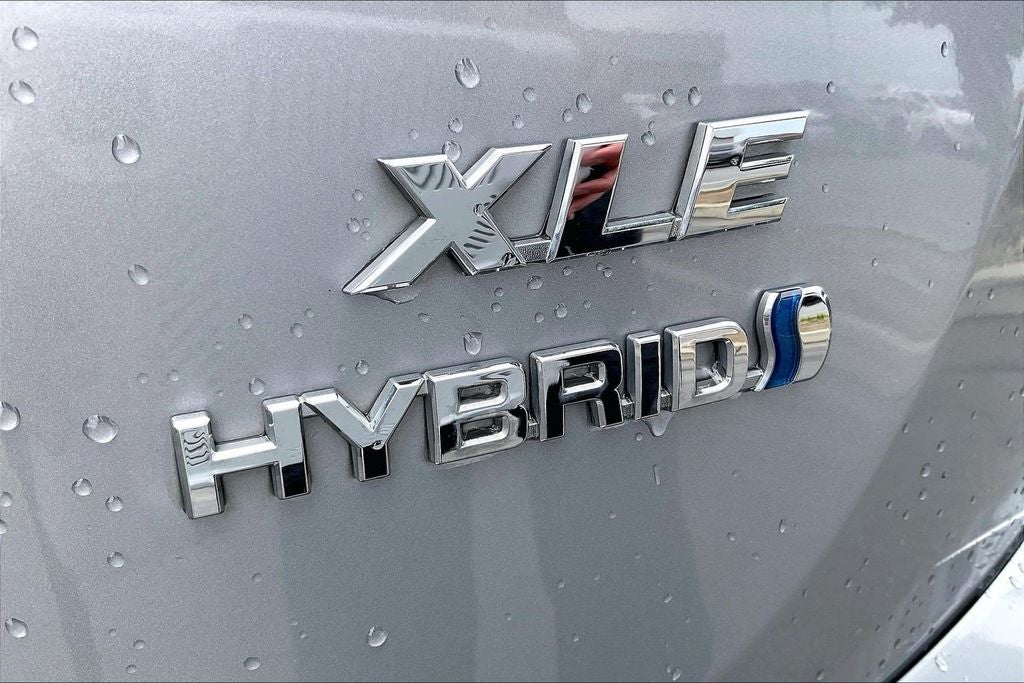 2018 Toyota RAV4 Hybrid XLE