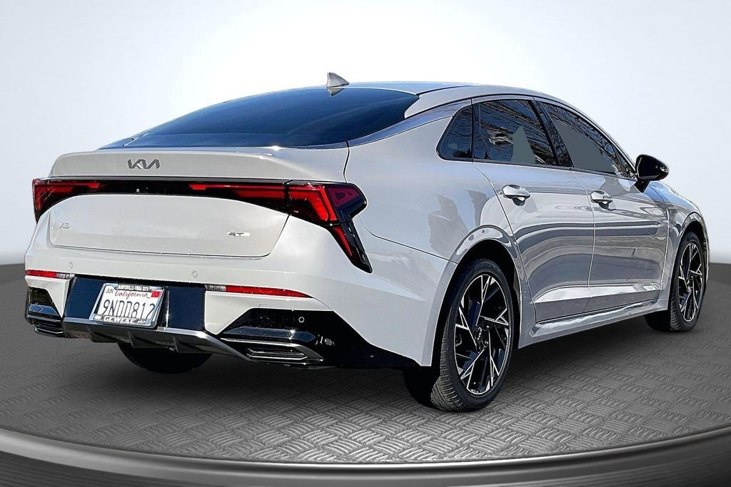 2025 Kia K5 GT-Line