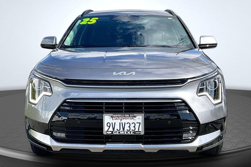 2025 Kia Niro SX