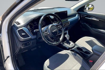 2022 Kia Seltos S
