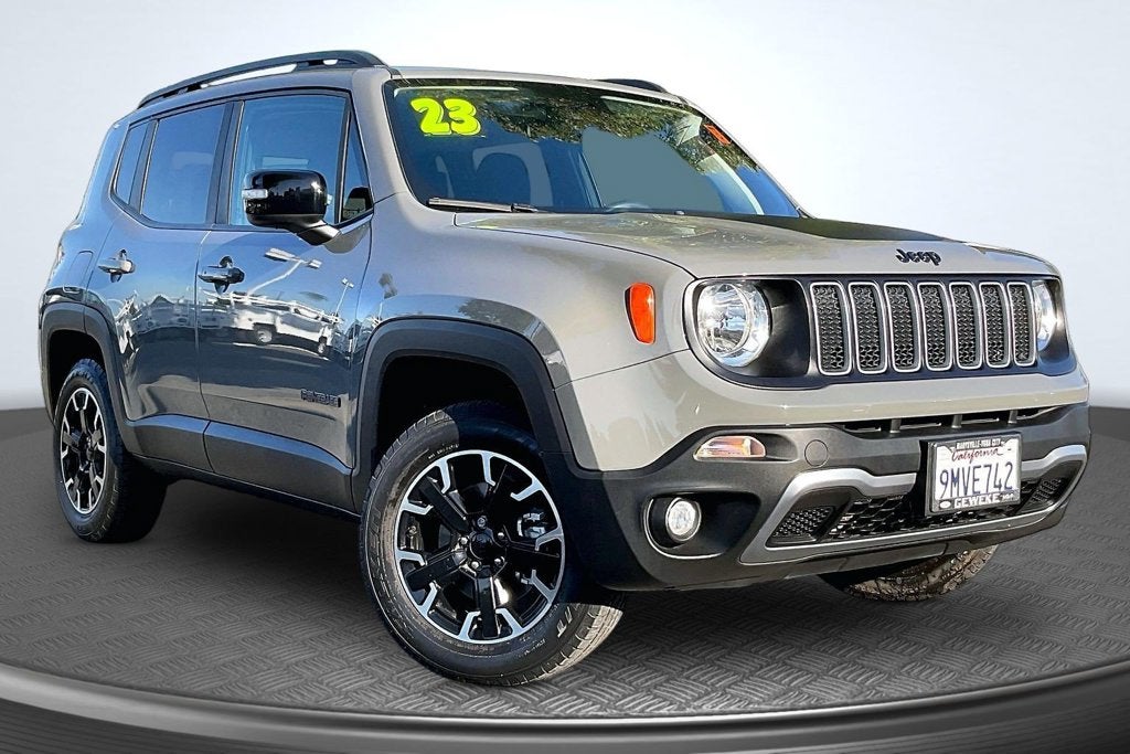 2023 Jeep Renegade Latitude